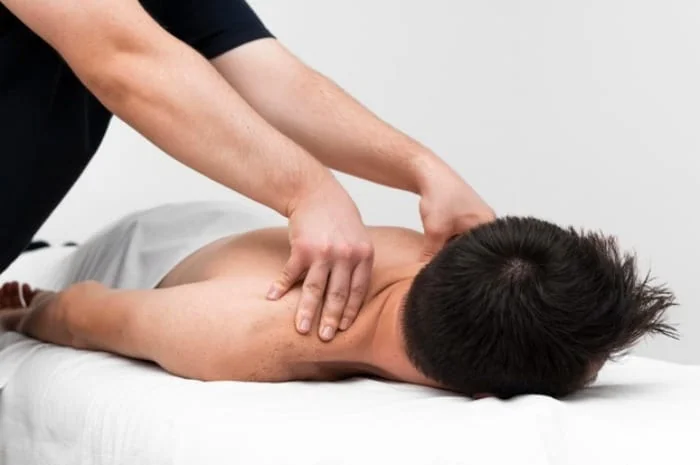 مضرات ماساژ درمانی