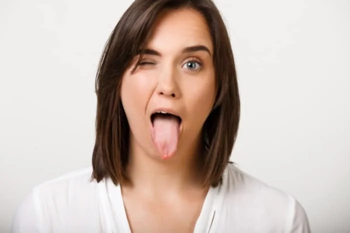 علائم سوزش زبان