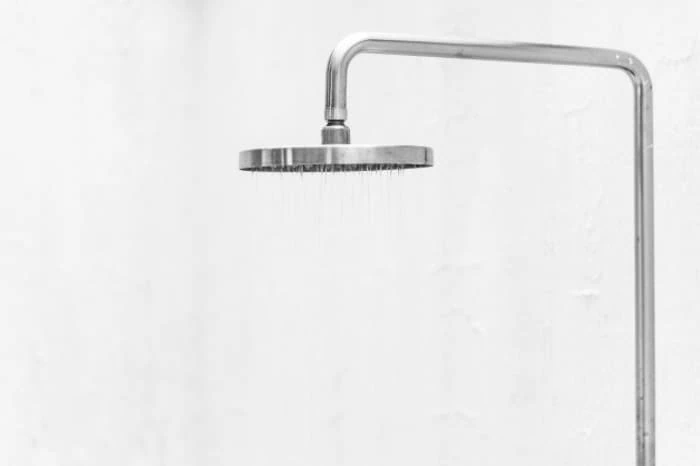 دوش گرفتن طولانی