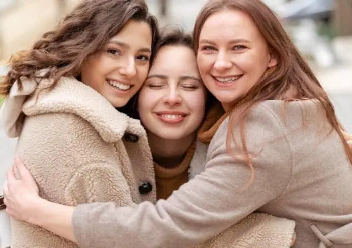  فواید لمس کردن