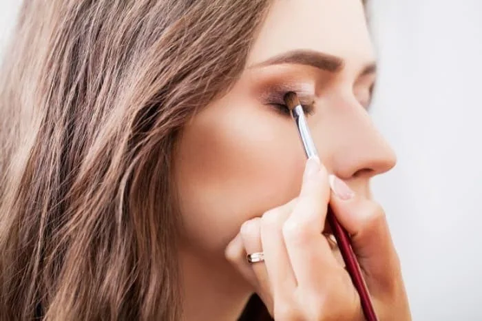 آرایش کردن 