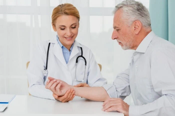 علائم آلزایمر در سالمندان