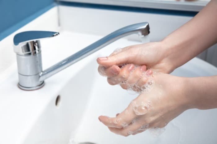 اهمیت شستن دست 