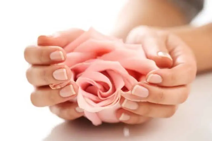 شکنندگی ناخن