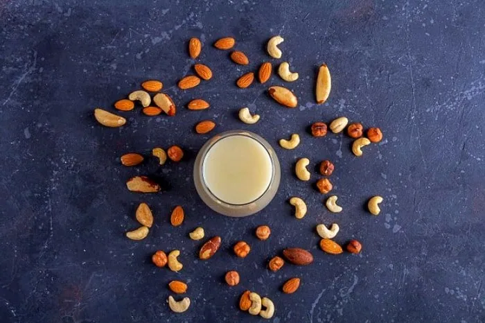 شیر بادام