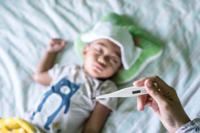 علت تشنج بعد از تب کردن در کودکان چیست؟