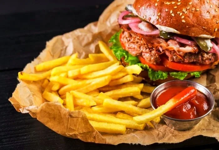 غذای چرب