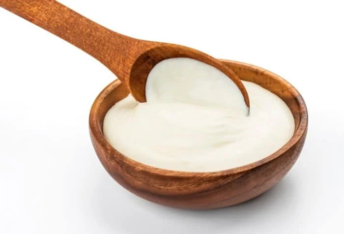 ماست یونانی برای لاغری 