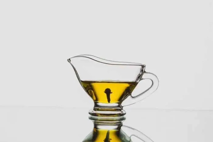روغن میخک برای گوش 