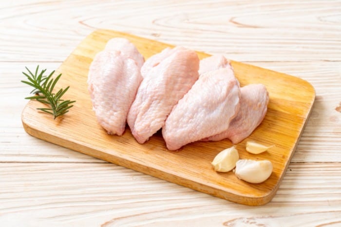 در مصرف بال و گردن مرغ احتیاط کنید