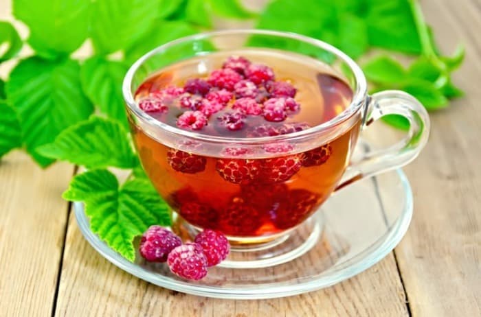 چای برگ تمشک در قائدگی چای برگ تمشک