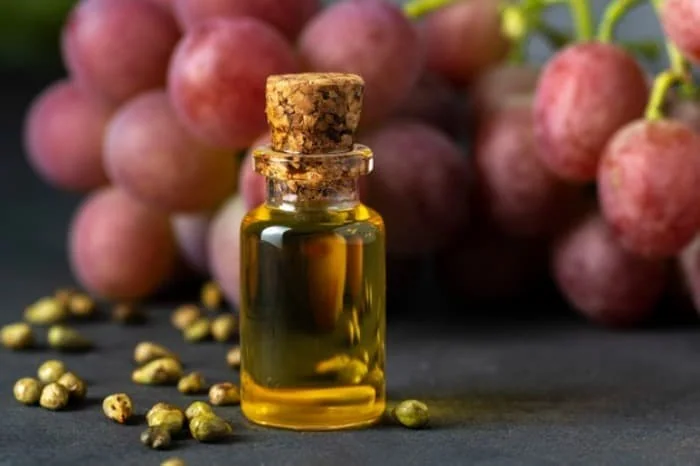 خواص و فواید روغن هسته انگور 