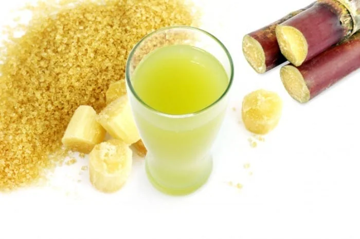 فواید آب نیشکر