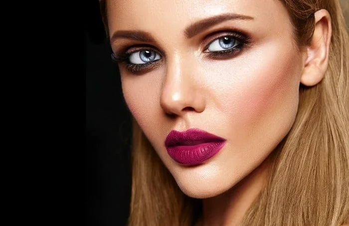 داشتن لب های سرخ