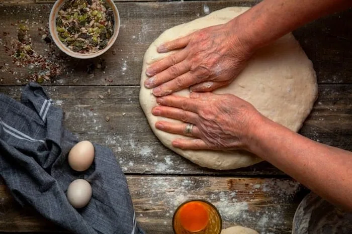 چسبندگی خمیر پیتزا