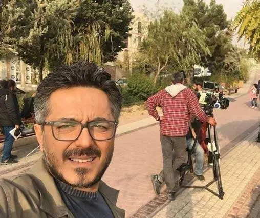 خیام وقار کاشانی