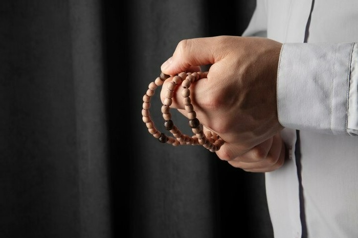 سوره برای برآورده شدن حاجات مادی