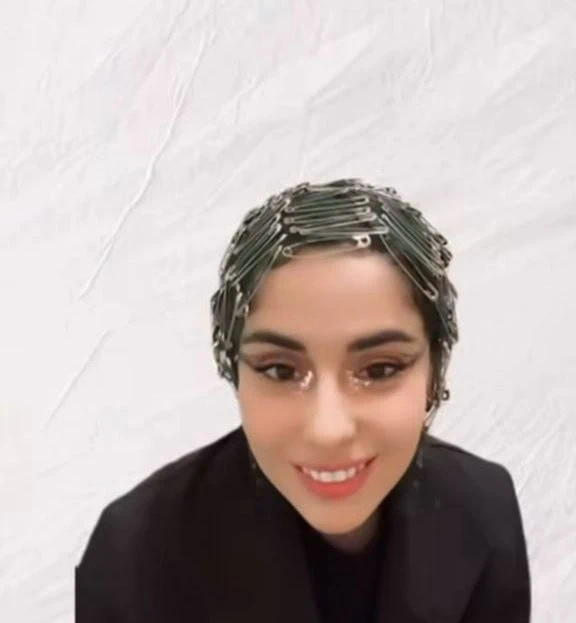 محیا مهدی زاده