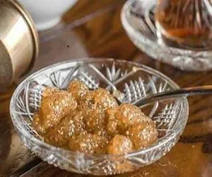 مربای توت سفید