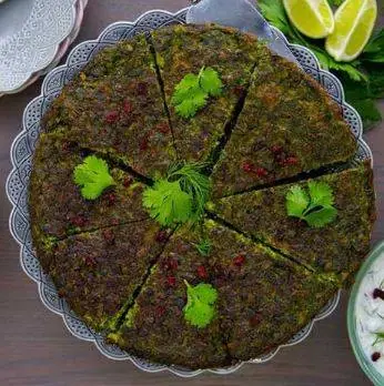 کوکو سبزی | غذای ساده کوکو سبزی