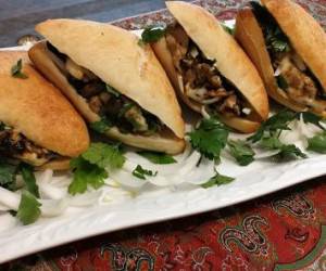 ساندویچ مرغ و قارچ