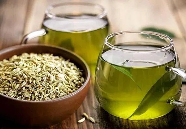 رازیانه و آب