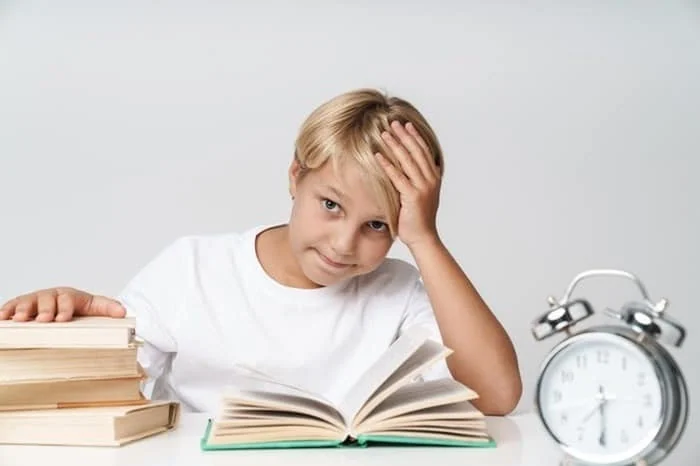 افت تحصیلی دانش آموزان چه دلیلی دارد؟
