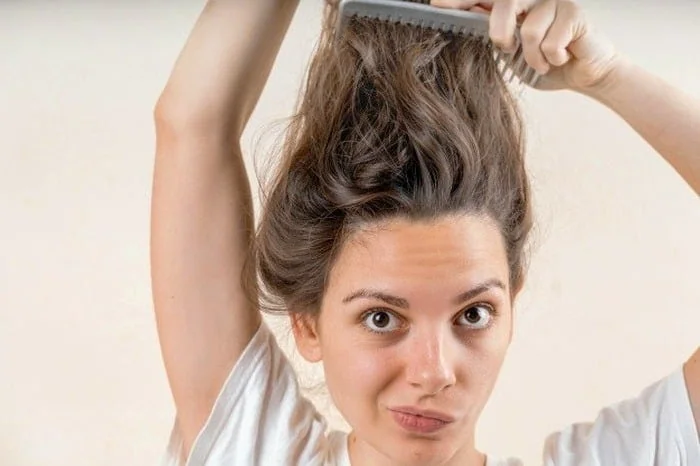 موهای خشک و وز