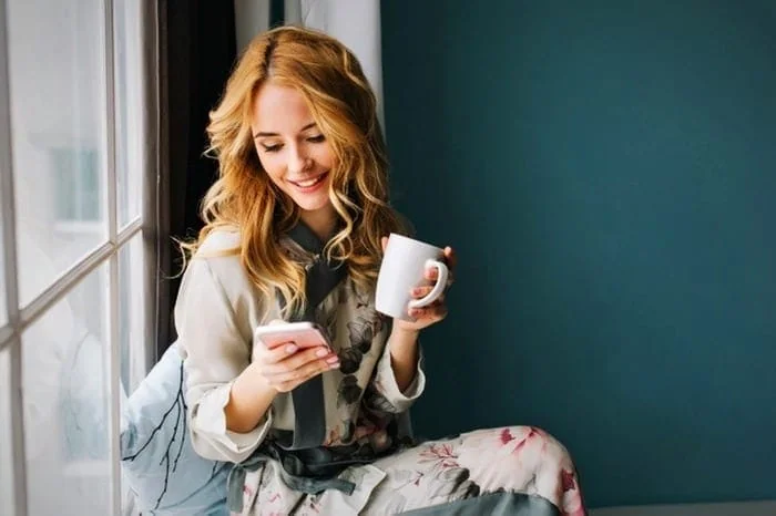 کار با موبایل