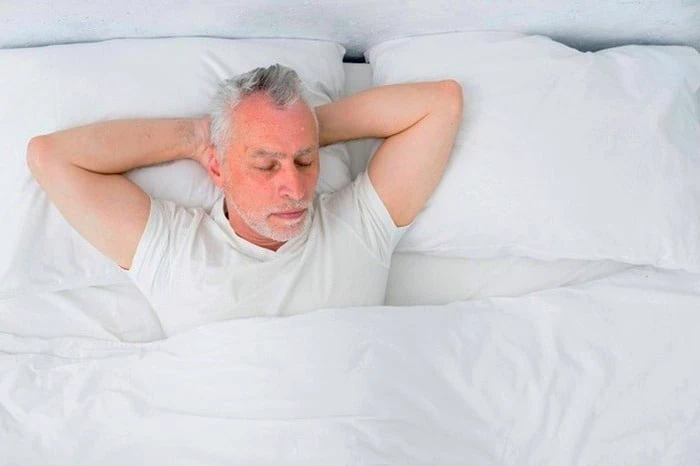 تاثیر نحوه خوابیدن روی پوست خواب برای پوست