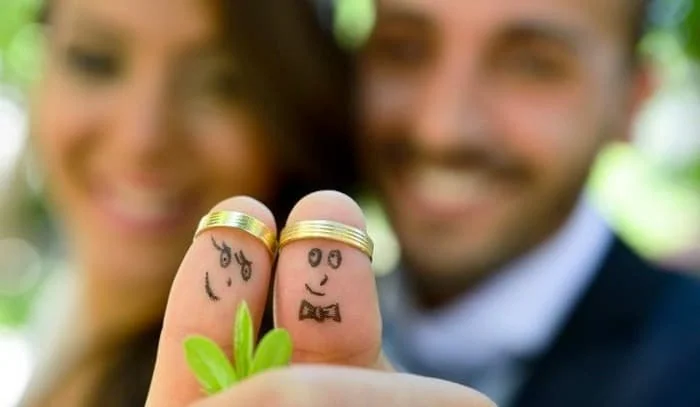ننداختن حلقه ازدواج
