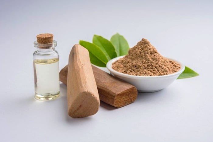 روغن چوب صندل 