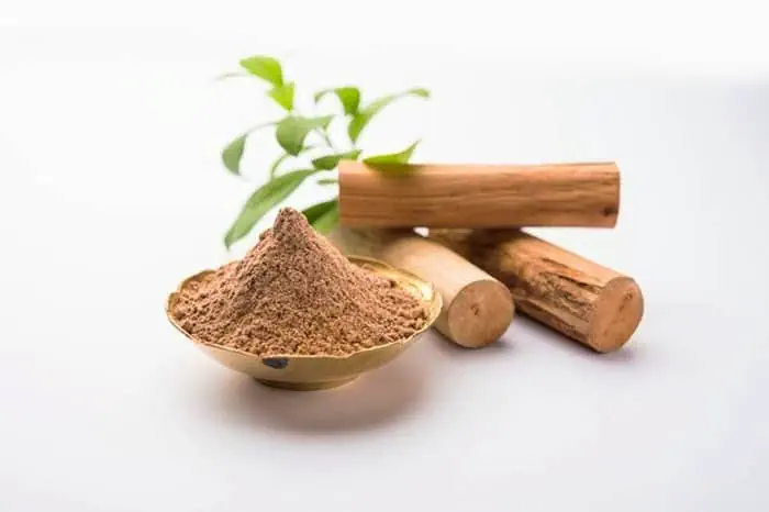 چوب صندل و گلاب