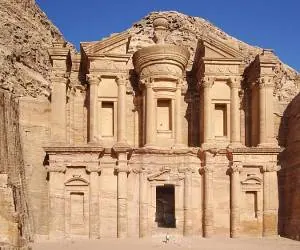 عجایب هفتگانه جهان