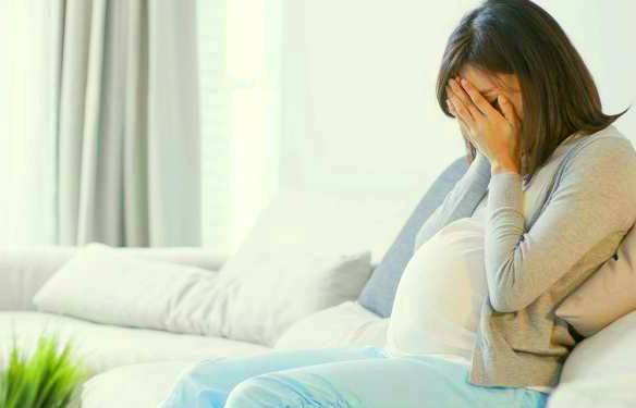 توصیه های قرآنی برای رفع افسردگی زنان باردار