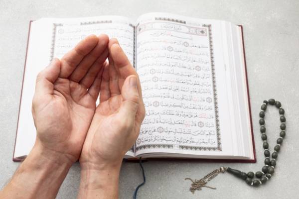 بهترین زمان برای خواندن قرآن