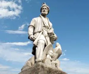 مجسمه فردوسی