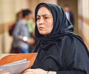 ژاله صامتی