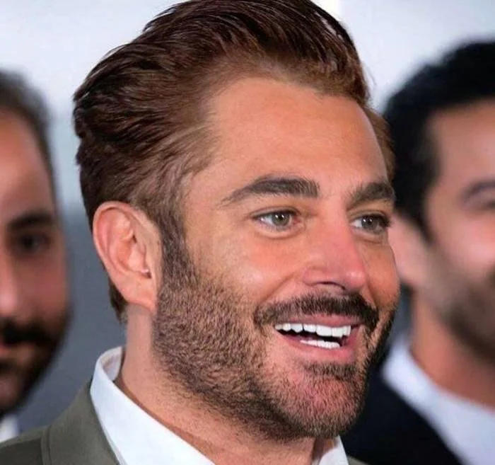 محمدرضا گلزار