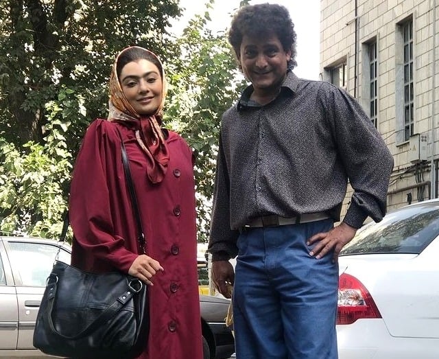 حسین یاری و یکتا ناصر در پشت صحنه سریال نیسان آبی حسین یاری و یکتا ناصر