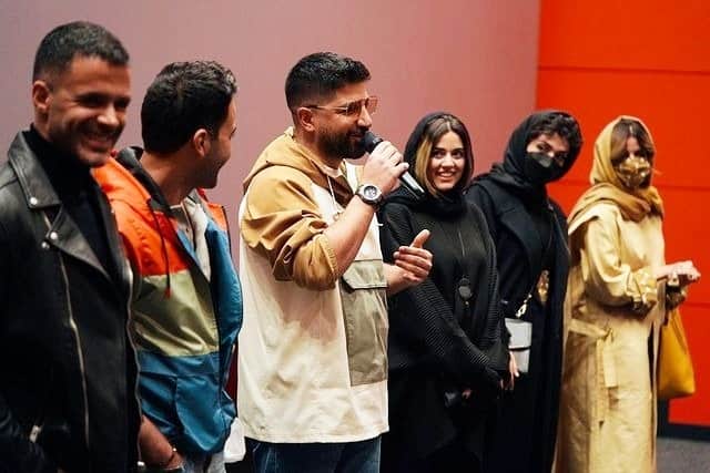 بازیگران سریال حرفه ای در اکران مردمی آن اکران مردمی سریال حرفه ای