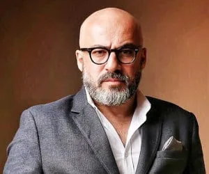 امیر آقایی