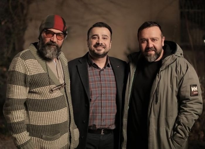 سپند امیرسلیمانی بازیگر سریال بی همگان بهرنگ توفیقی و سپند امیرسلیمانی