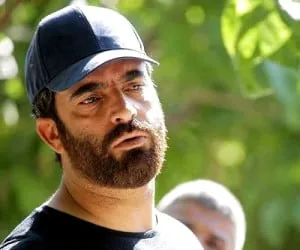 منوچهر هادی