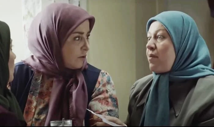 گیتی قاسمی و ژاله صامتی