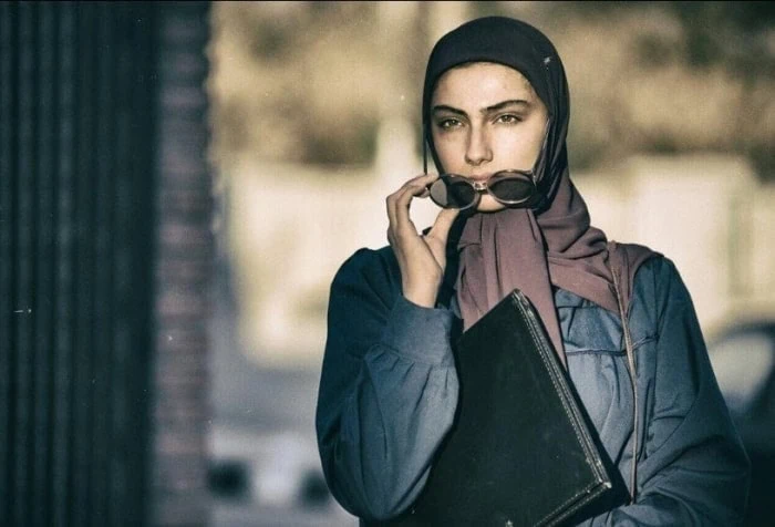 محیا دهقانی