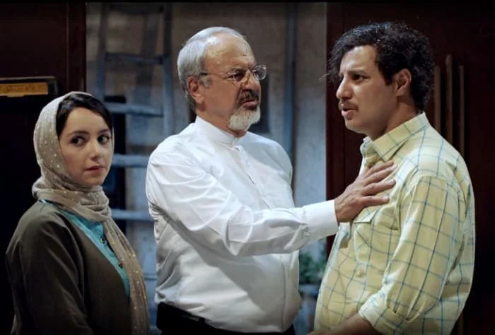 فیلم آینه بغل