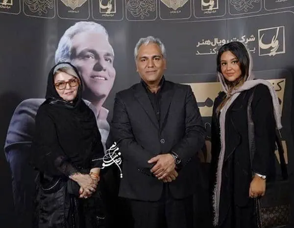 اکرم محمدی و دخترش