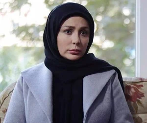 نیوشا ضیغمی