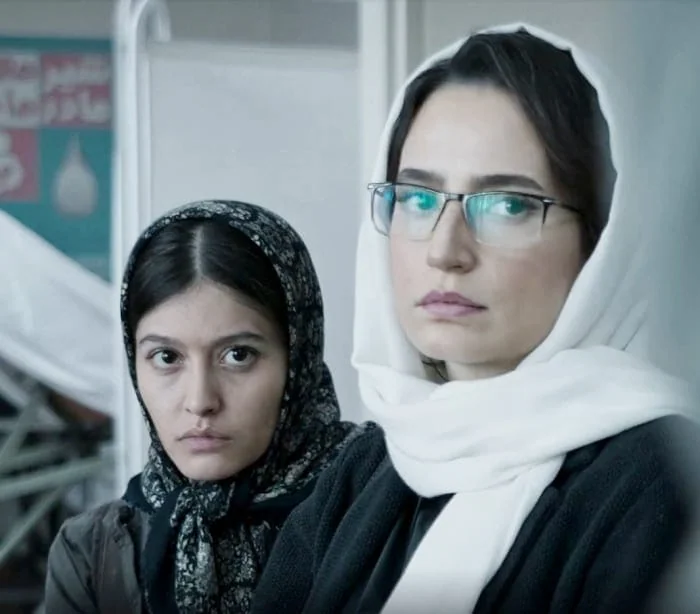 فیلم مجبوریم